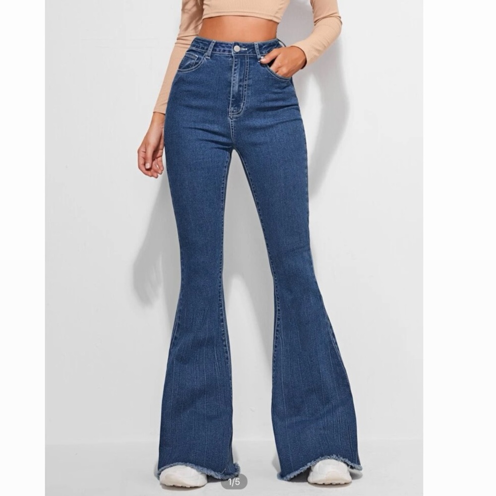 Flared Jeans